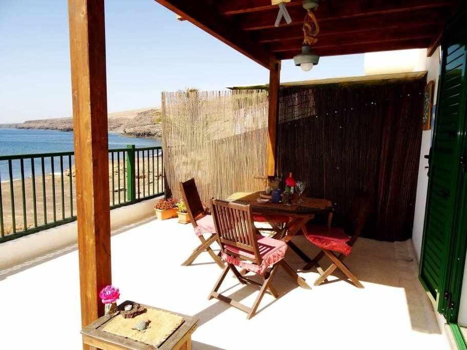 Apartamento Vacacional Pescaito En Playa Quemada Apartment Exterior foto